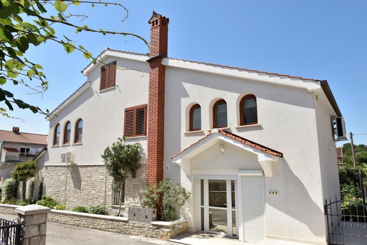Lavizatic Guest house Porec