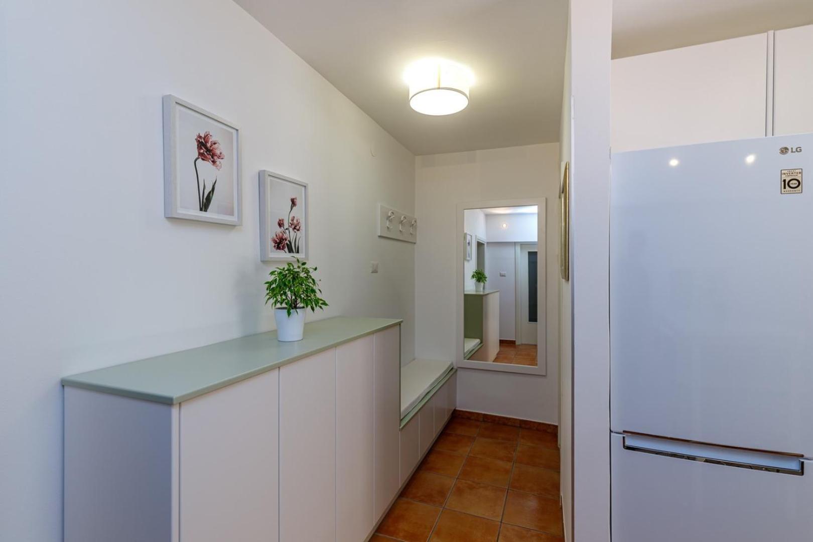 Lavizatic Guest house